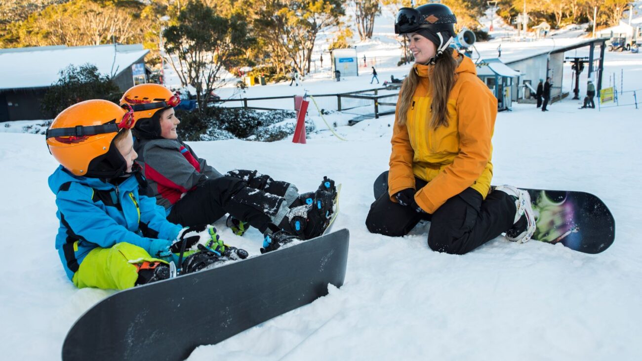 Why Beginners Choose Cascade Apartments at Mt Baw Baw
When you’re new to skiing or snowboarding, convenience matters. Staying close to lifts, ski school, and snow play areas makes the whole experience easier and far more enjoyable.